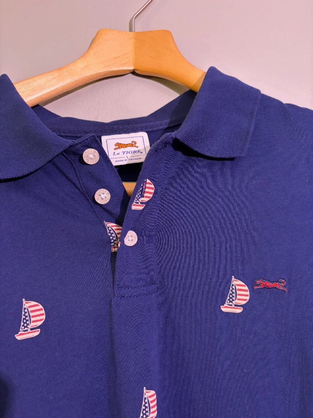 Le Tigre Nautical Polo – Navy Sailboat Print (Men’s L)